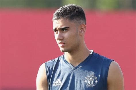 Andreas hugo hoelgebaum pereira is a professional footballer who plays as a midfielder for premier league club manchester united and the bra. 'Andreas Pereira finally back' - MUFC XI pleases a number ...