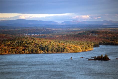 5 Amazing Attractions In The Lakes Region Nh