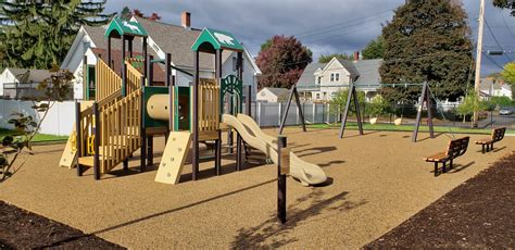 Massachusetts Playgrounds