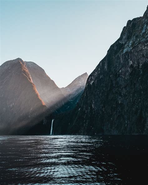 Milford Sound Pictures Download Free Images On Unsplash