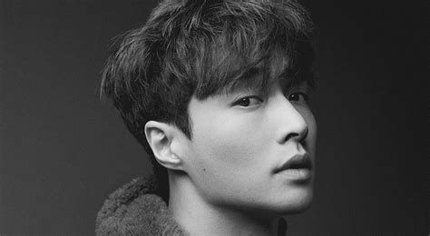 Alphabetize any list.and so much more! EXO's Lay announces a surprise Christmas solo single ...