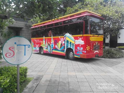 Maybe you would like to learn more about one of these? Mau Keliling Surabaya Gratis? Ini Caranya