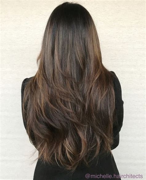 Combined with beachy waves and rich blonde color, it's a gorgeous look. 80 Cute Layered Hairstyles and Cuts for Long Hair in 2021