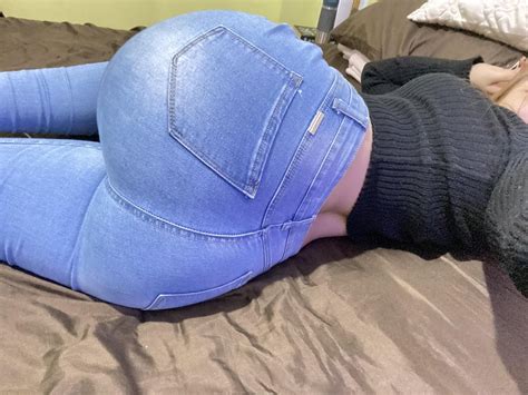 Do You Like How My Ass Looks In These Jeans Rgirlsinjeans