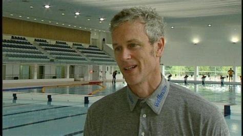 Aos 47 Anos Mark Foster Ex Nadador Olímpico Assume Que é Gay