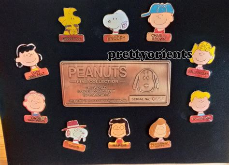 Snoopy Peanut Pin Badge Set Limited Edition From Japan Charlie Brown