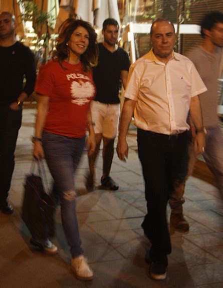 ג'ודי ניר מוזס חוזרת לטלוויזיה. ג'ודי ניר מוזס וסילבן שלום מבלים עם הילדים בירושלים