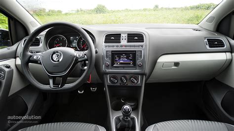 2014 Volkswagen Polo 12 Tsi First Drive Autoevolution
