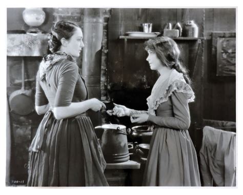 Lillian Gish A Century Of Dreams — Lillian Gish With Dorothy Cumming Still Frame