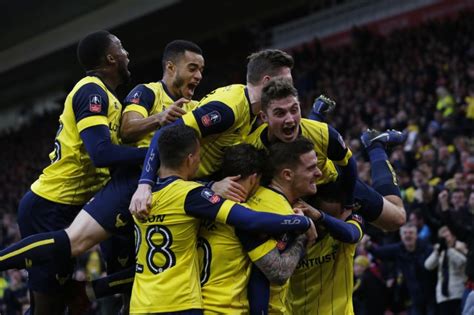 The latest oxford united news from yahoo sports. Oxford United Players Salaries 2018/19 (Weekly Wages)