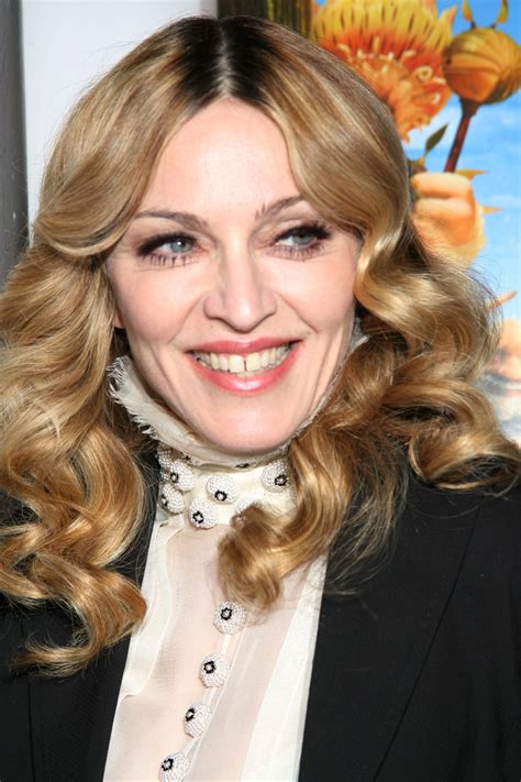 Madonna, madonna concert tickets, madonna tour dates, madonna fan club, madonna music. CUANDO LA MODA CONDICIONA LA SALUD: DIENTES SEPARADOS ...