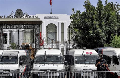 حكم على نائب تونسي بالسجن سنة بتهمة التحرش الجنسي cnn arabic