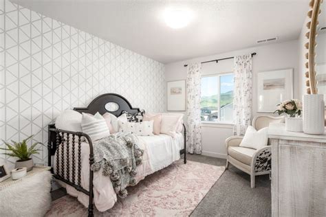 Would Your Daughter Love This Room In 2020 Dreamy Bedrooms Girls