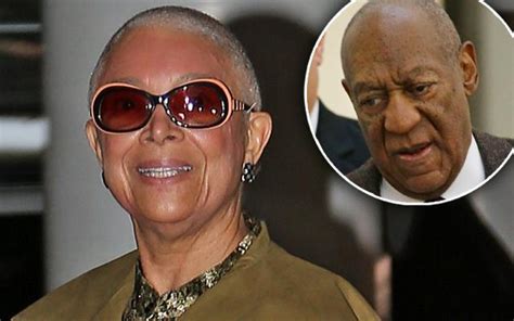 Bill Cosby Sexual Assault Case Smiling Wife Camille Arrives For Deposition