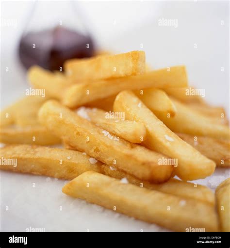 Accompaniments Of Chips Hi Res Stock Photography And Images Alamy