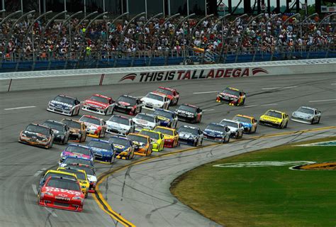 Nascar Sprint Cup 10 Lessons We Learned At The Aarons 499 In