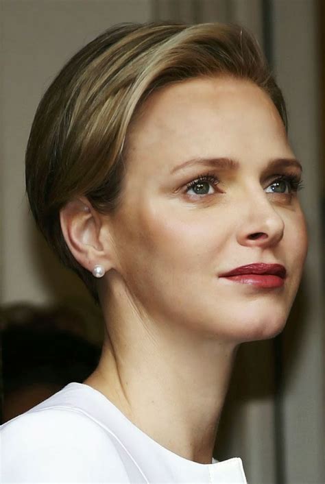 Aug 31, 2021 · princess charlene has been reported looking miserable for years and has even run away a couple of times, including one attempt during their wedding in 2011. Prince Albert and Princess Charlene at 2013 Monaco Red ...