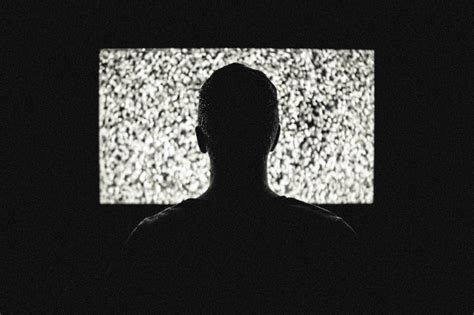 Effects Of Watching Tv On The Brain By Dhruvin Patel Mcoptom