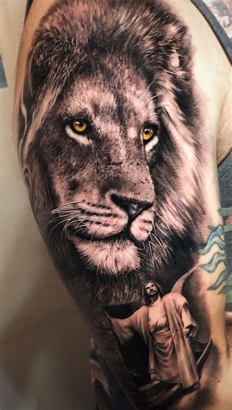 50 Eye Catching Lion Tattoos That’ll Make You Want To Get Inked Tatuagens De Leão Tatuagem