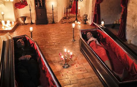 ‘best Day Of Our Lives Pair To Sleep In Coffins At Draculas Castle