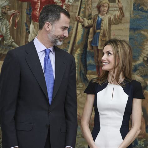 King Felipe Vi And Queen Letizia Shared The Look Of Love At The Queen