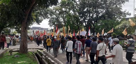 Tahun SPI Aksi Ribuan Petani SPI Di Kota Jambi Dan Tanjung Jabung Timur Serikat Petani