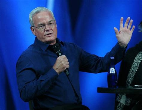 Willow Creek Lead Pastor Announces Independent Investigation Of Hybels