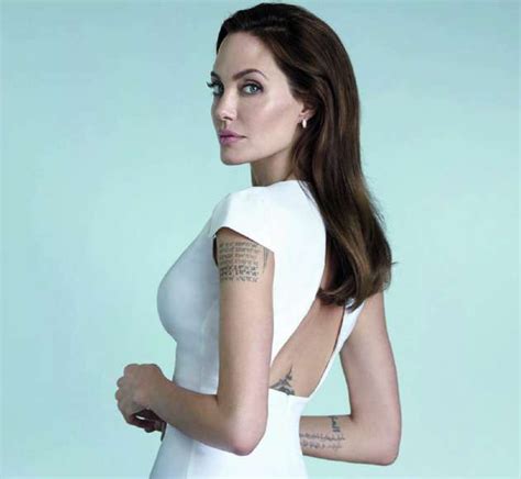 Angelina Jolie 40 yaşında Internet Haber