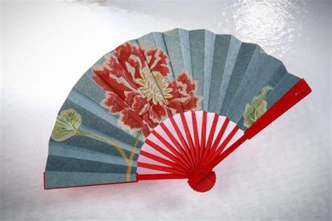 Handmade Hand Fan Free Shipping By Handfansbylora On Etsy 3500