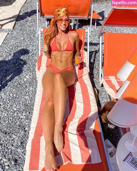 Summer Rae Legs Spartanlegend