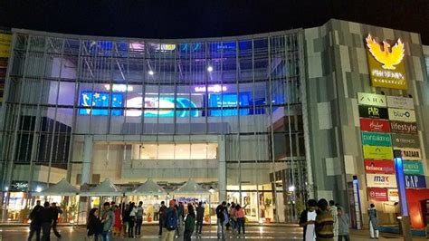 Top 10 Shopping Malls In Bangalore Biggest And Best Malls In Bangalore