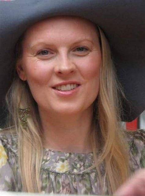 November geboren, aber auf der geburtsurkunde wurde der 25. 475 besten ♡PATRICIA KELLY♡ Bilder auf Pinterest