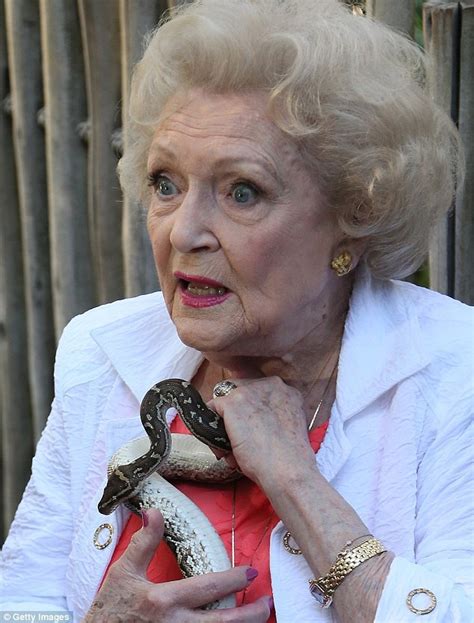 T W I S M Here Are Some Photos Of Betty White At Los