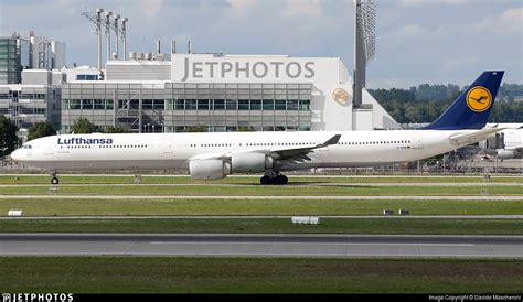 D Aihw Airbus A340 642 Lufthansa Davide Mascheroni Jetphotos