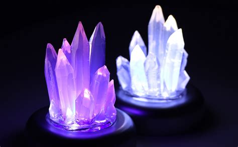 Simple Diy Quartz Crystals Made From Hot Glue Diy Crystals Hot Glue