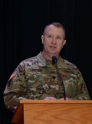 Tradoc Stb Welcomes New Commander Army News