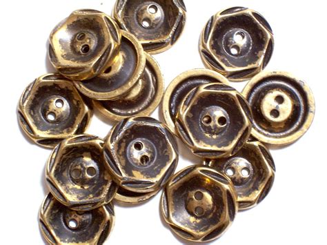 Gold Buttons Goldtone Plastic Buttons 34 Inch Diameter X 50