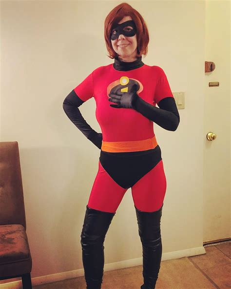 Incredibles Elastigirl Cosplay Costume Bought The Plain Red Suit Made