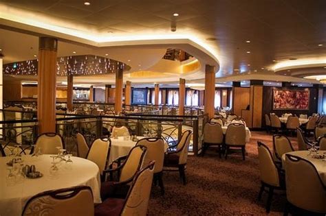 Dress Codes | Royal Caribbean Blog