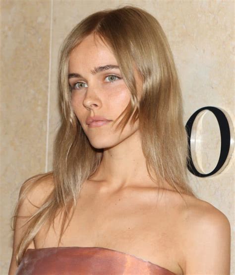 Isabel Lucas Biography Height And Life Story Super Stars Bio