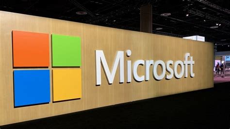 Microsoft Cuts Nearly 1000 Employees