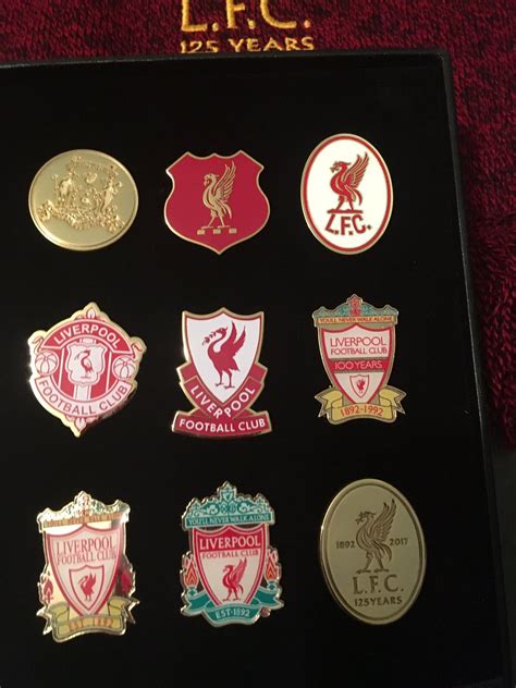 Pins Boutons Et Patches Sports Et Loisirs Liverpool Pins Stargasie
