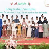 RIAUPAGI Bank Riau Kepri Syariah Santuni 1 000 Anak Yatim Dan