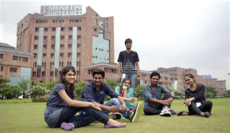 College University Sharda Medical College University