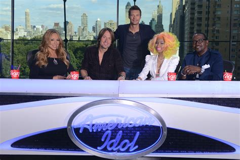 First Group Photo Of New American Idol Judges All Together Pic