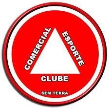 A Red And White Circular Sign With The Words Commercial Esporte Club