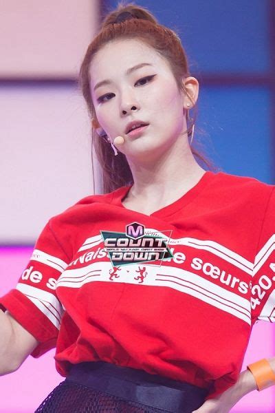 Here Are Female Idols Who Look Super Chic In Sleek Ponytails Koreaboo