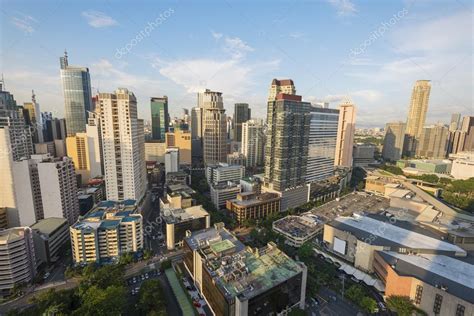 Makati Skyline Philippines — Stock Photo © Fazon1 83192454