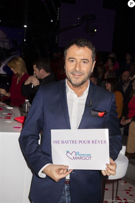 L'été 2020 aura été l'été de tous les plaisirs pour laeticia hallyday. Exclusif - Bernard Montiel - Les célébrités posent pour ...