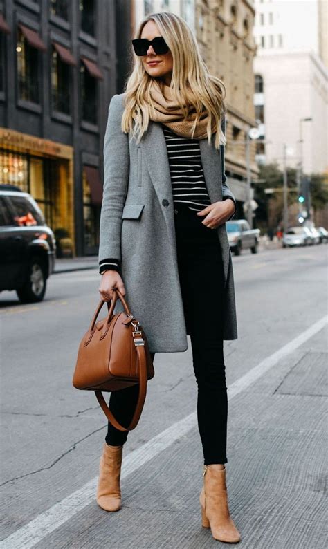 Women Elegant Classy Winter Outfits For Everyday Winter Outfit